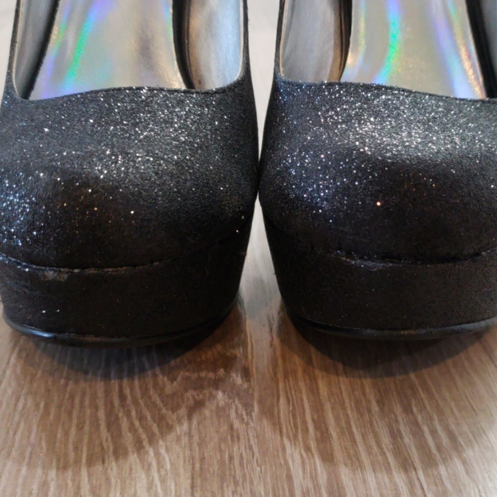 Shi Platform Pumps - Picture 4 of 7